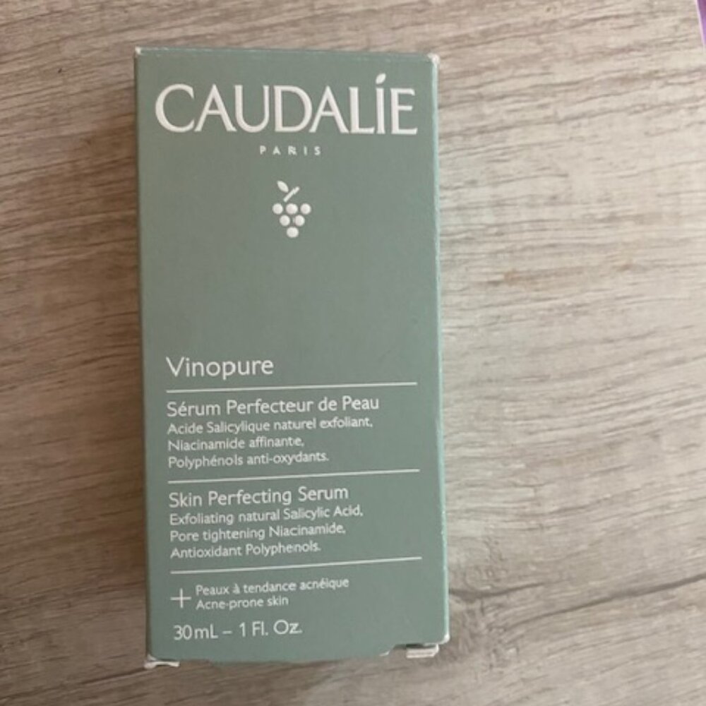 Caudalie Vinopure Acne Serum salicylic acid acne treatment gel brand new in box